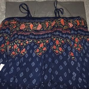 Off the shoulder long sleeve